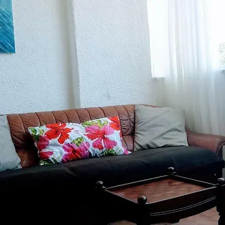 Apartment Apartman Meli