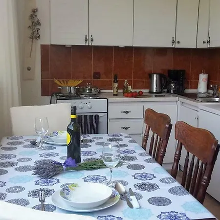 Apartment Apartman Meli *